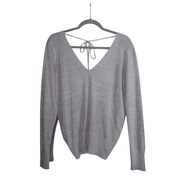 Elegant Gray V-Neck Sweater - Picture 1 of 6